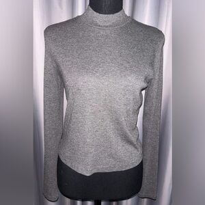 American Dream gray ribbed mock neck top. Juniors size large